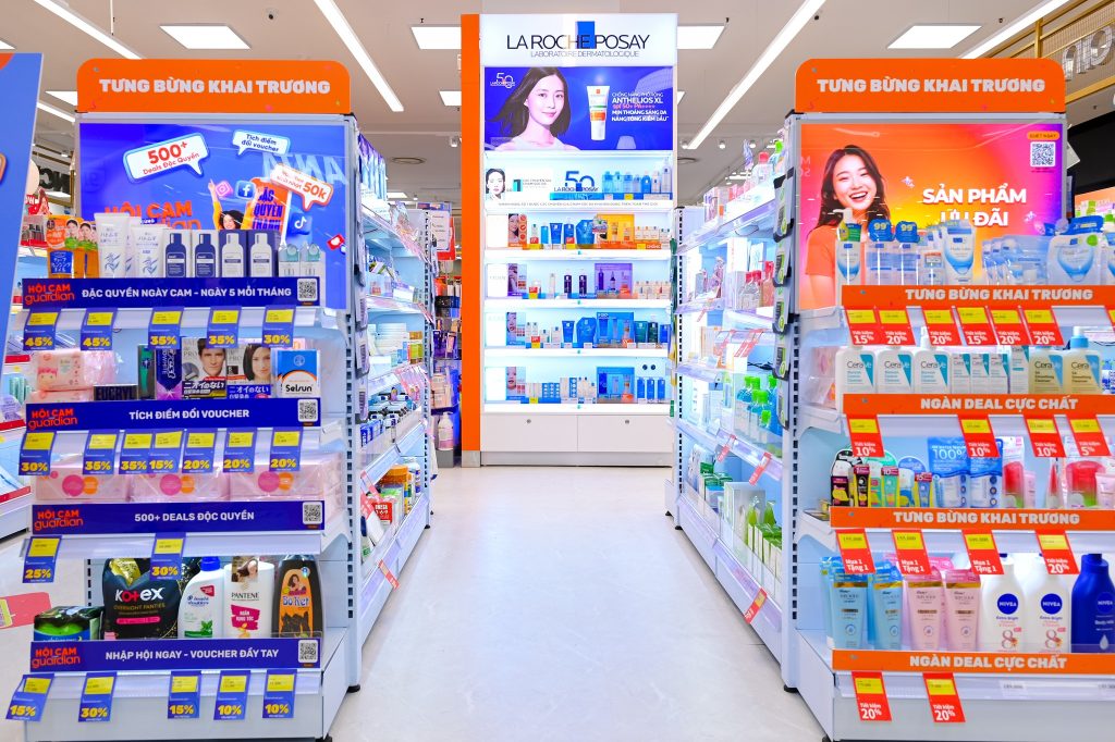 Sự kiện khai trương guardian Lotte